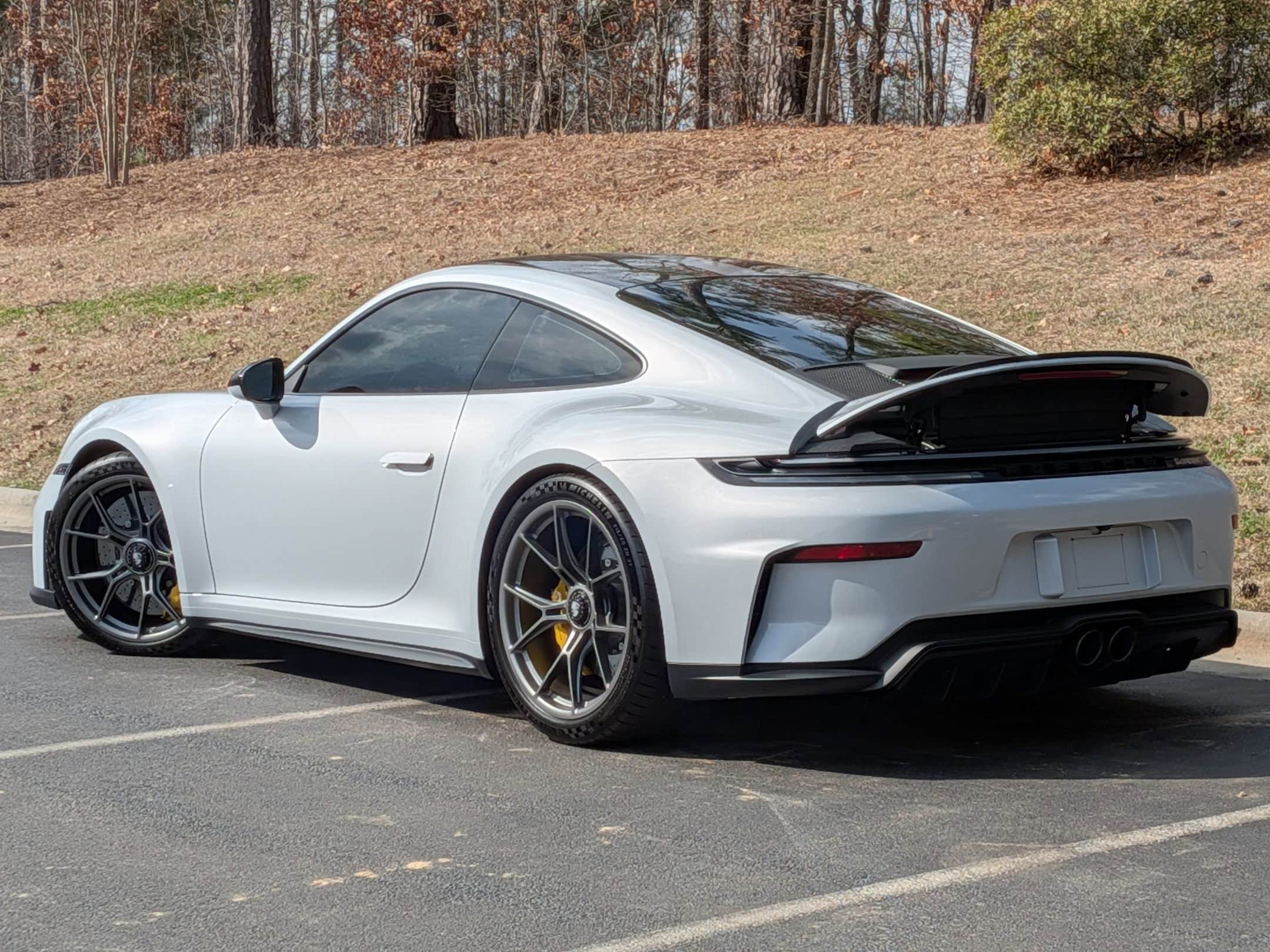 2026 Porsche 911 GT3 w/Touring Package photo 2