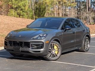 2022 Porsche Cayenne Turbo S E-Hybrid Coupe SUV