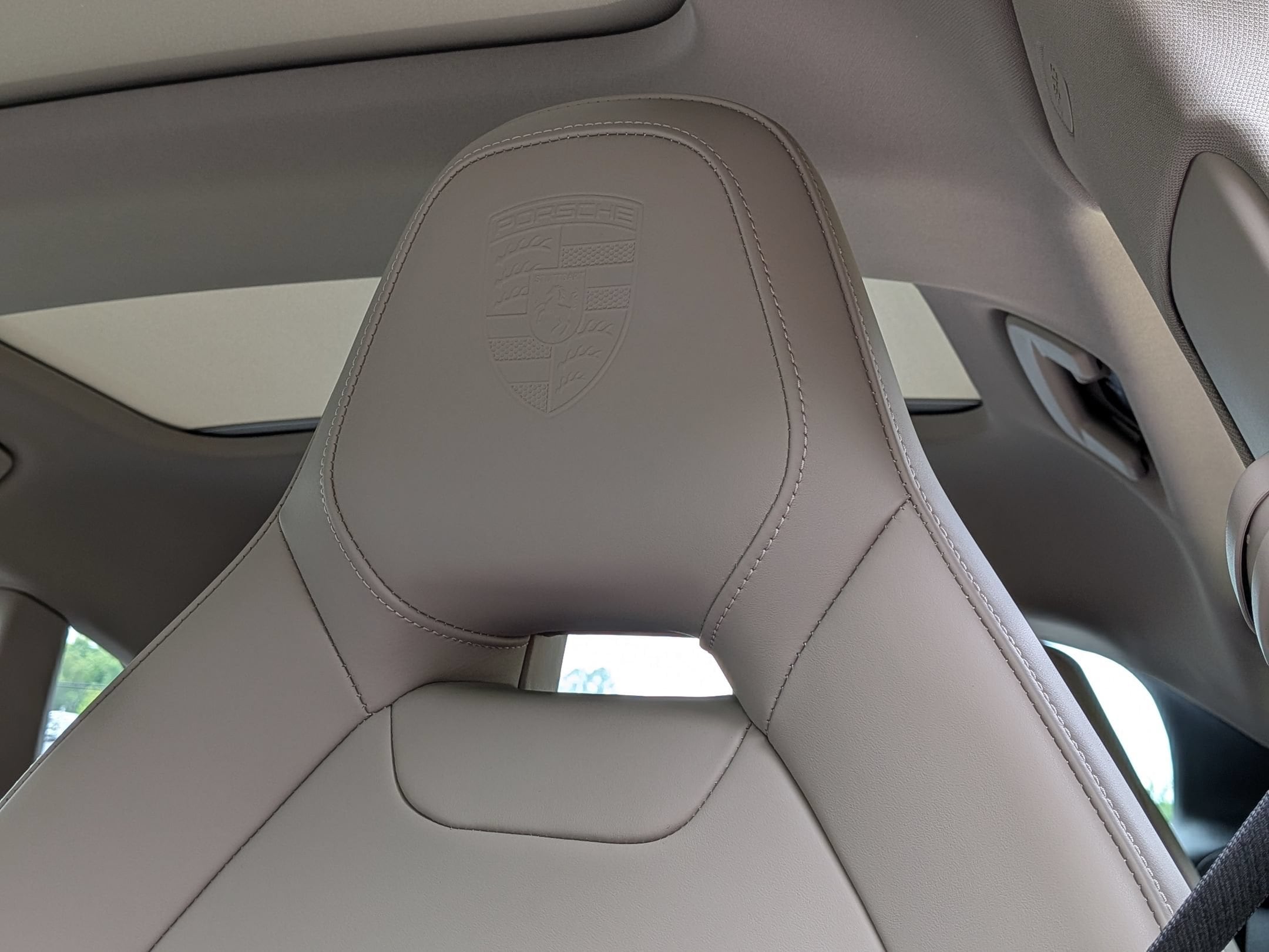 Porsche Panamera 4