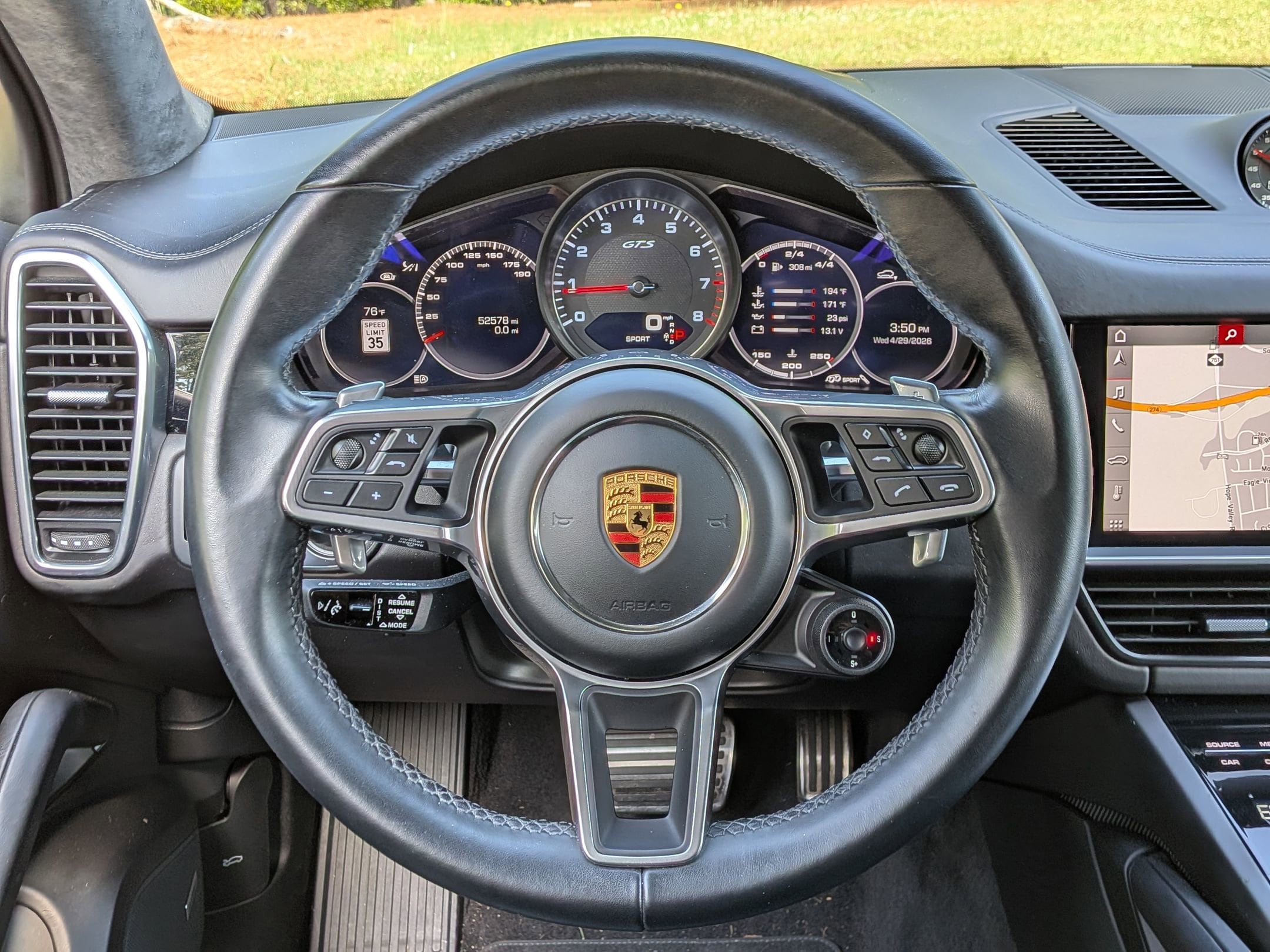 2021 Porsche Cayenne GTS photo 5