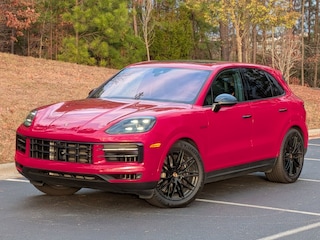 2025 Porsche Cayenne E-Hybrid SUV