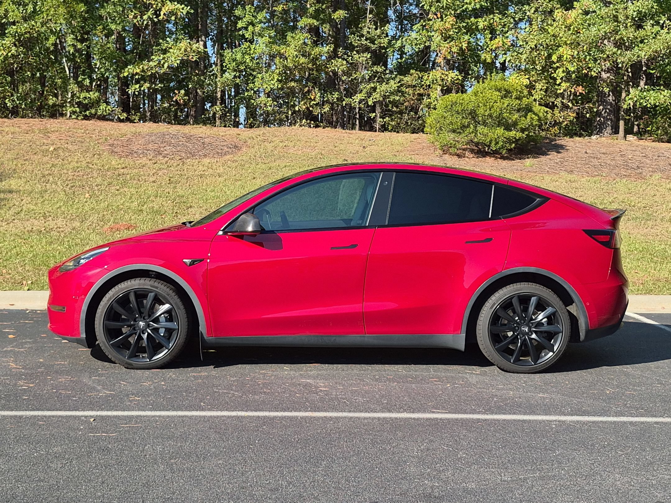 2022 Tesla Model Y Long Range SUV