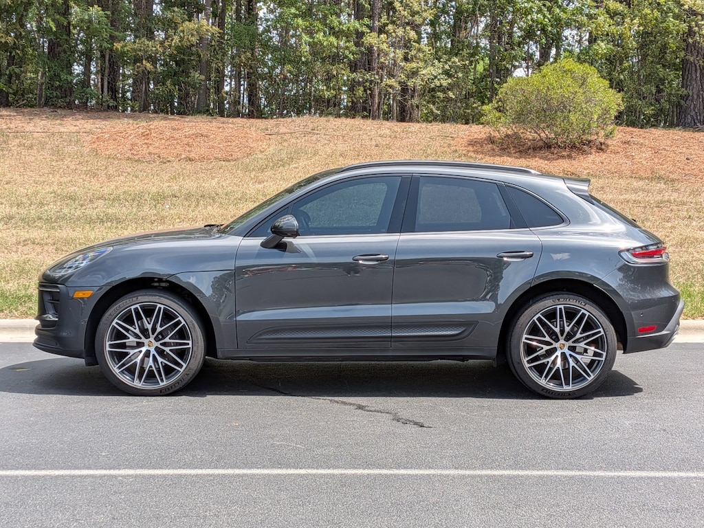 Certified 2023 Porsche Macan SUV