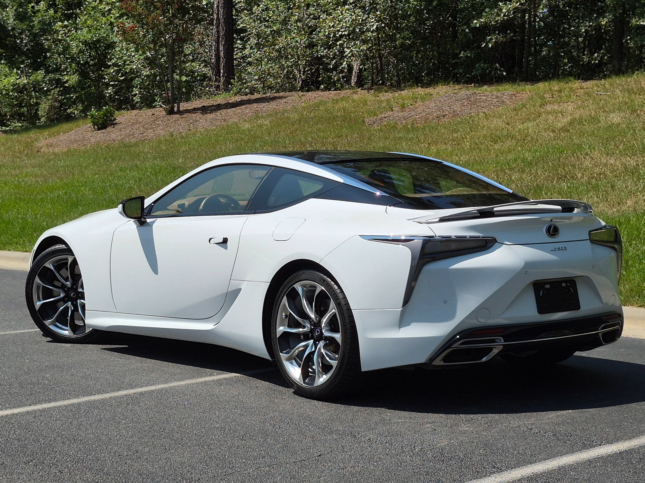 2023 LEXUS LC 500