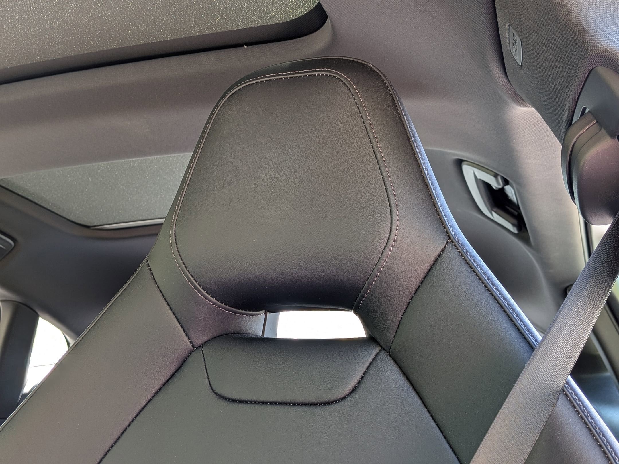 2024 Porsche Panamera photo 5