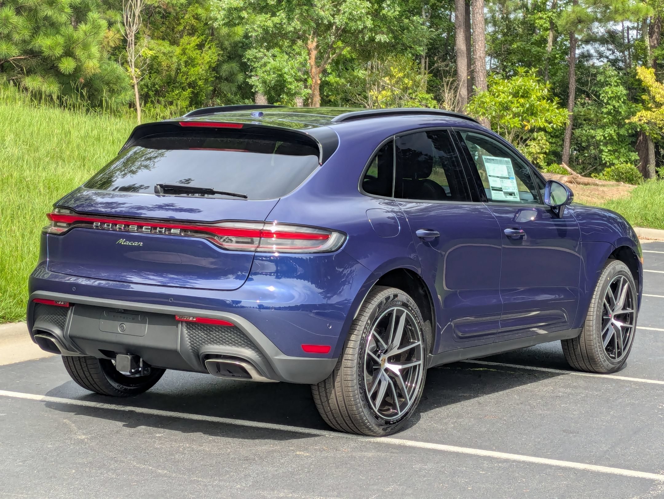 2026 Porsche Macan T - Photo 30