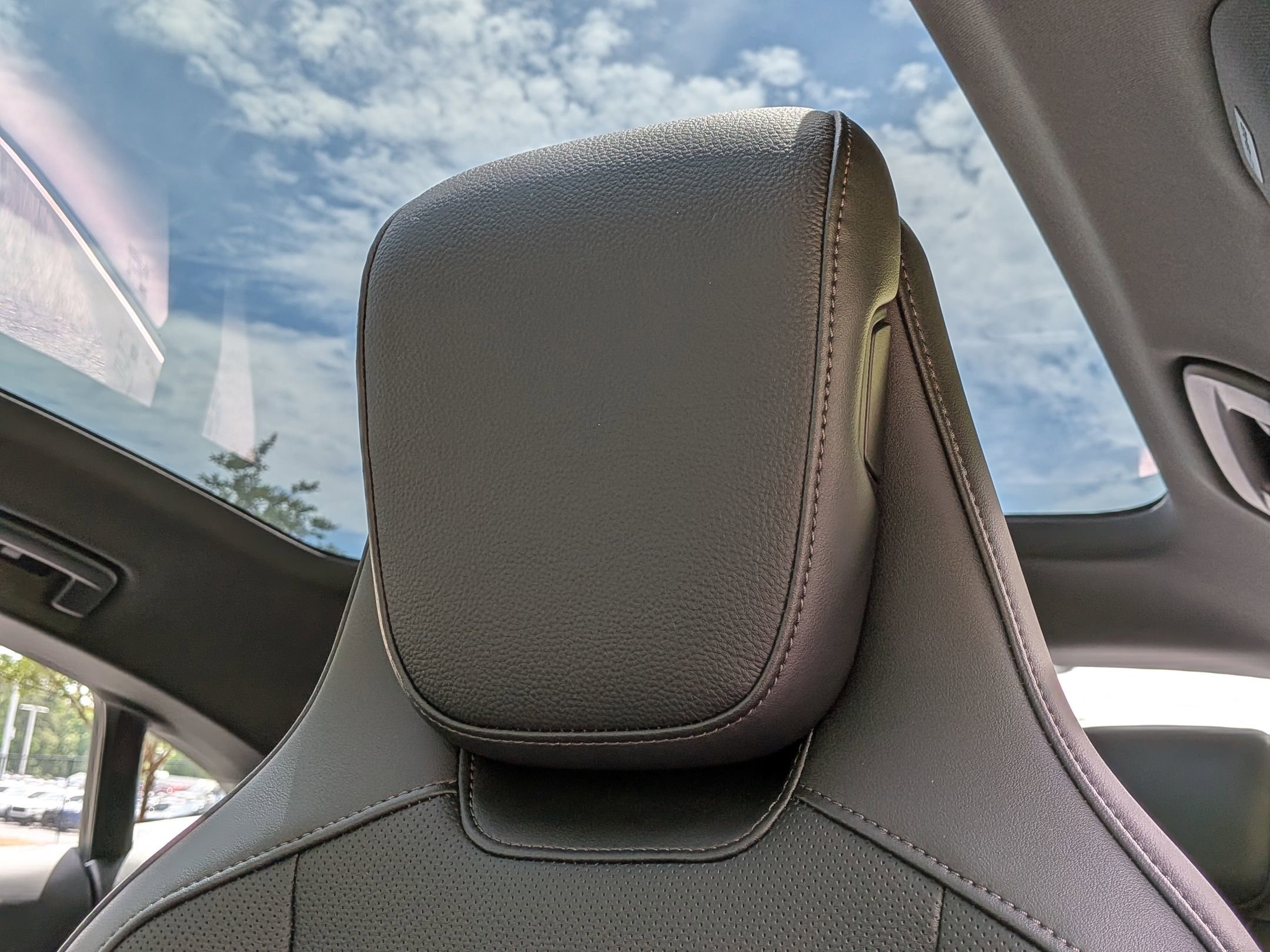 Porsche Taycan 4