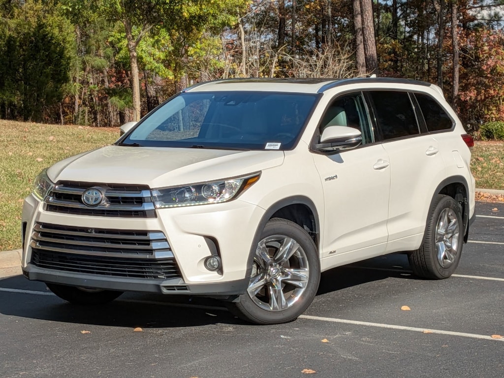 Used 2018 Toyota Highlander Hybrid Limited Platinum SUV