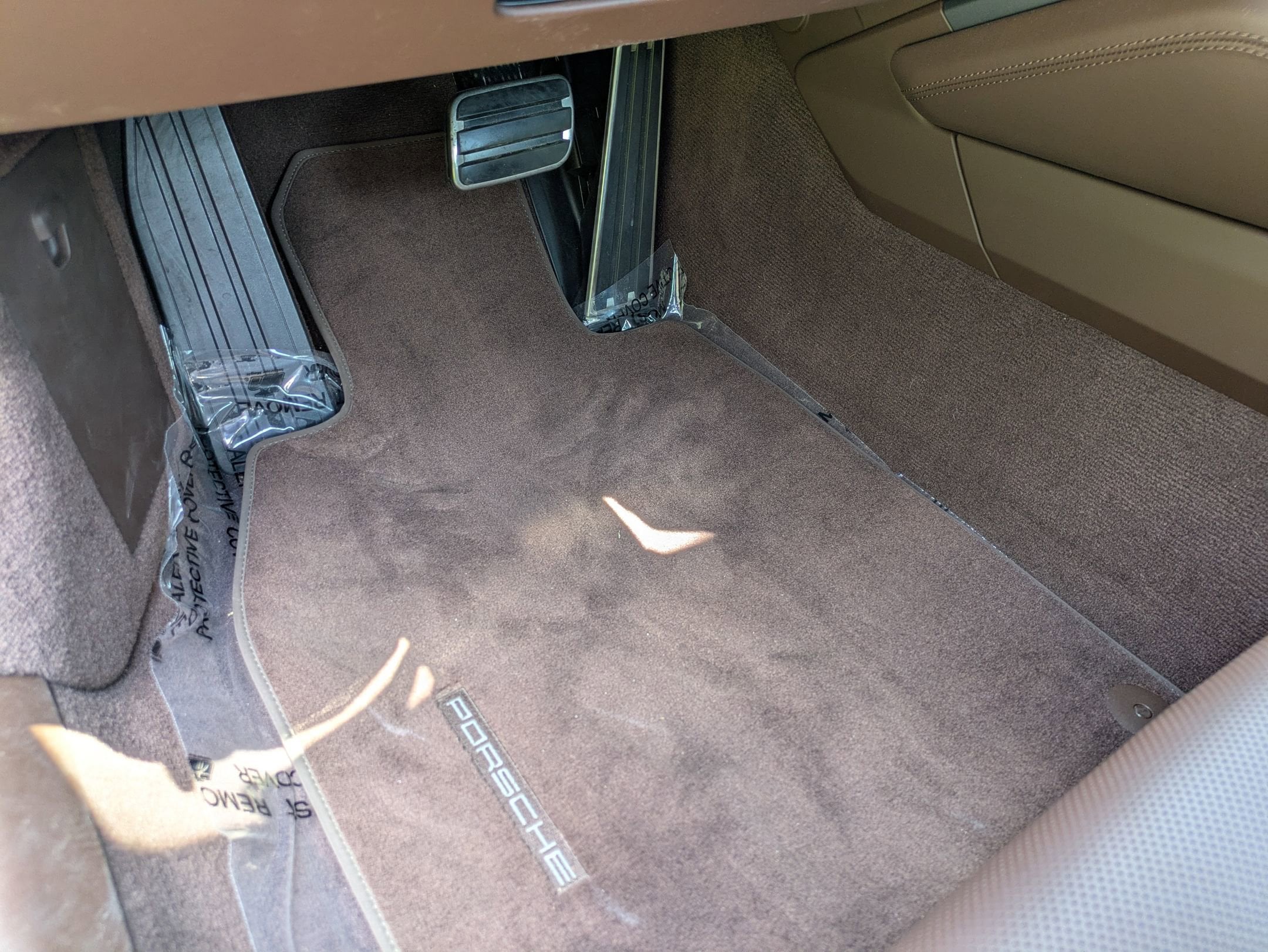 2024 Porsche 911 Carrera photo 6