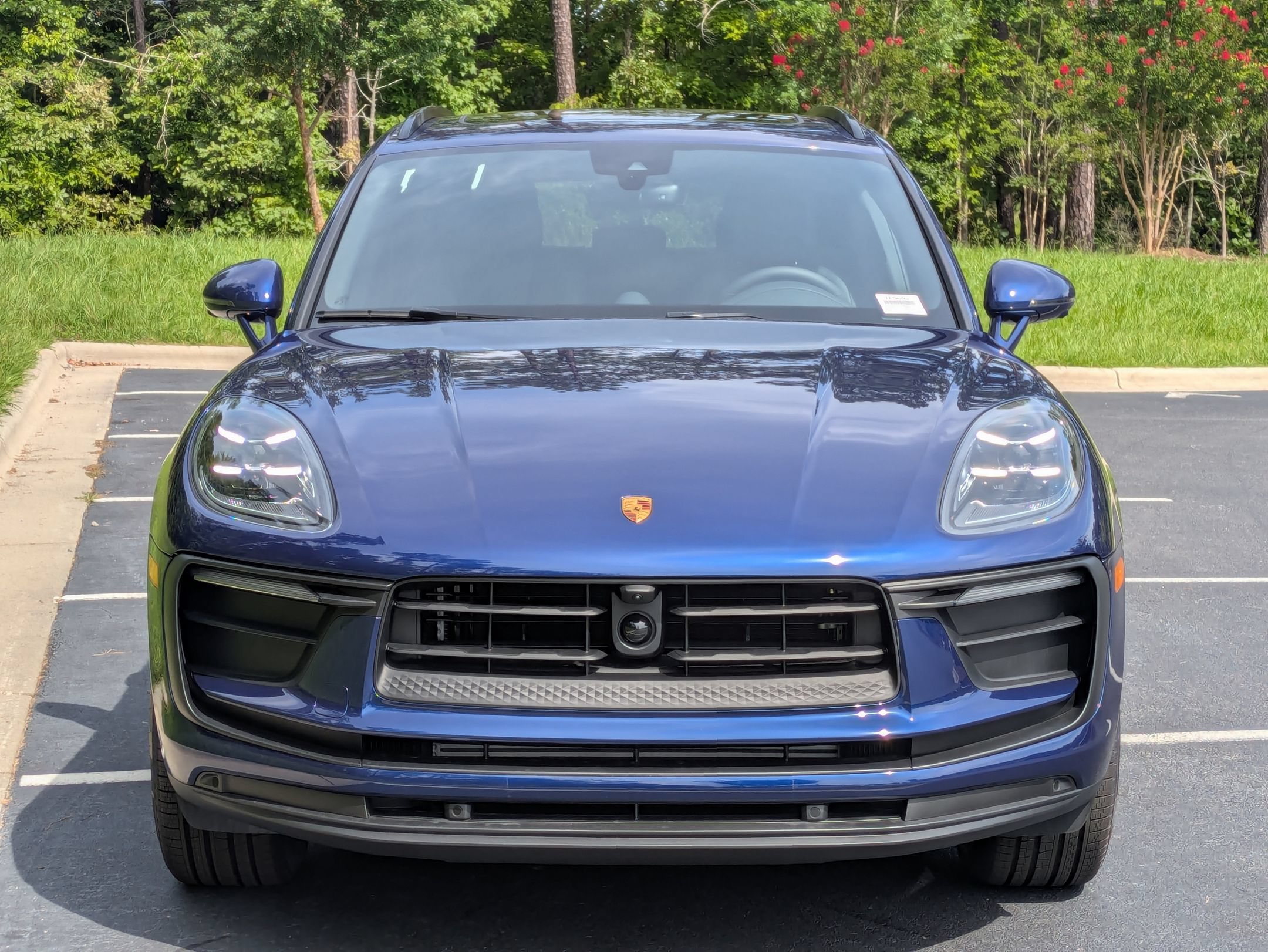 2026 Porsche Macan T - Photo 34