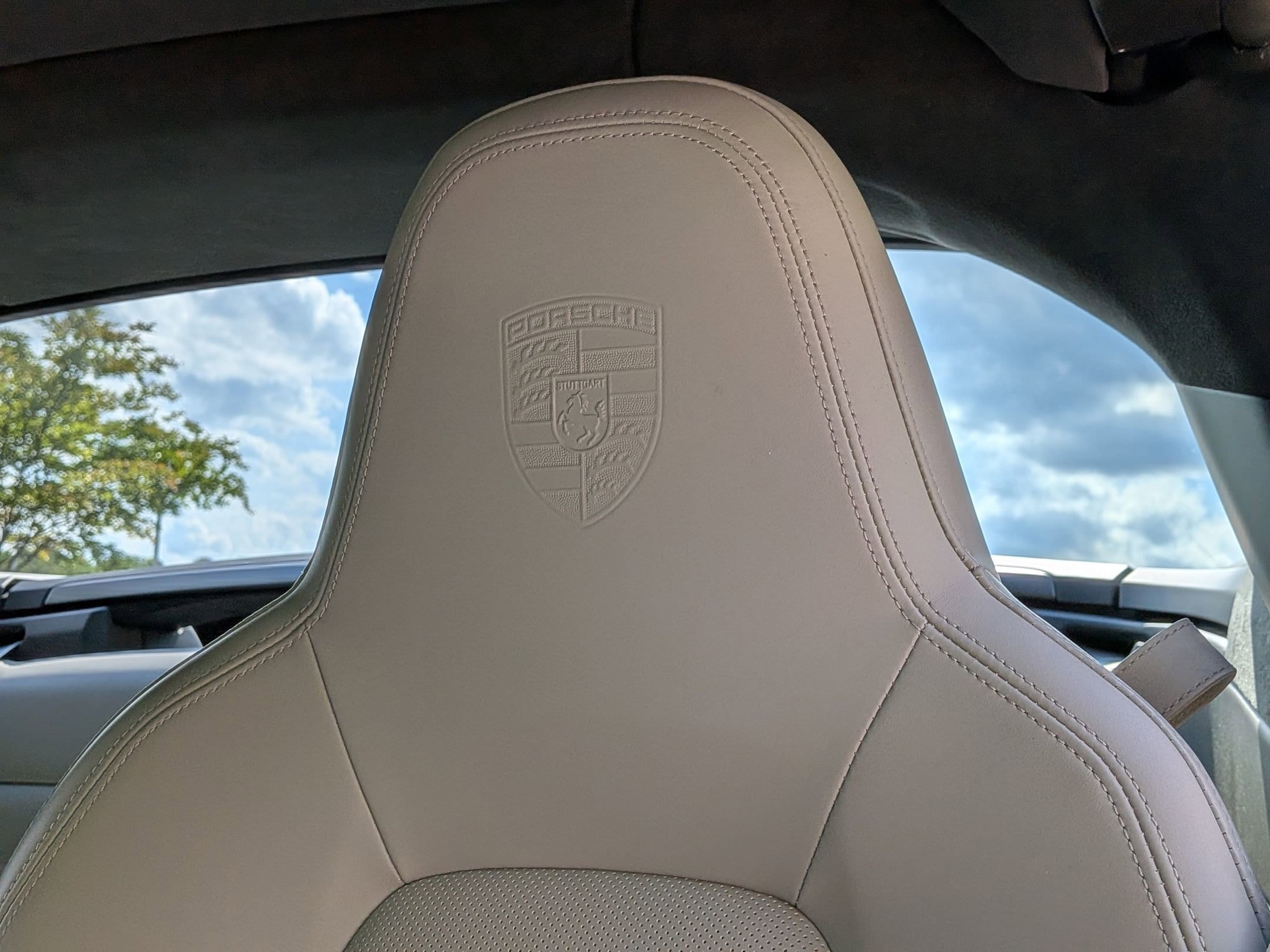 2023 Porsche 911 Targa 4S photo 4