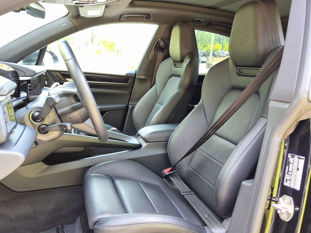 Certified 2025 Porsche Macan Electric 4 SUV