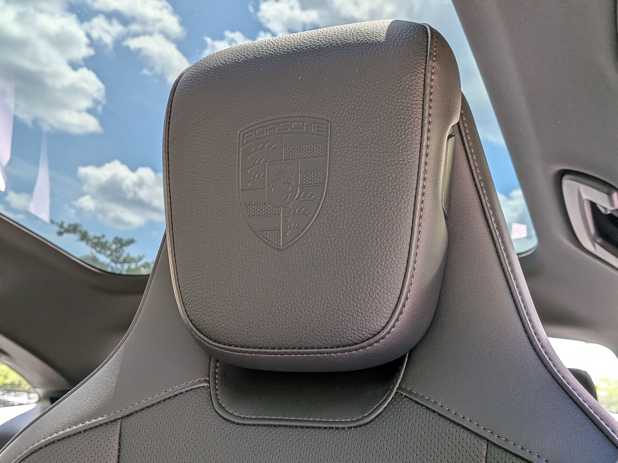 Porsche Taycan 4S