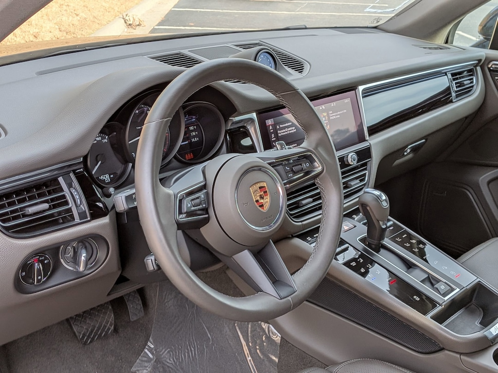 Certified 2025 Porsche Macan SUV