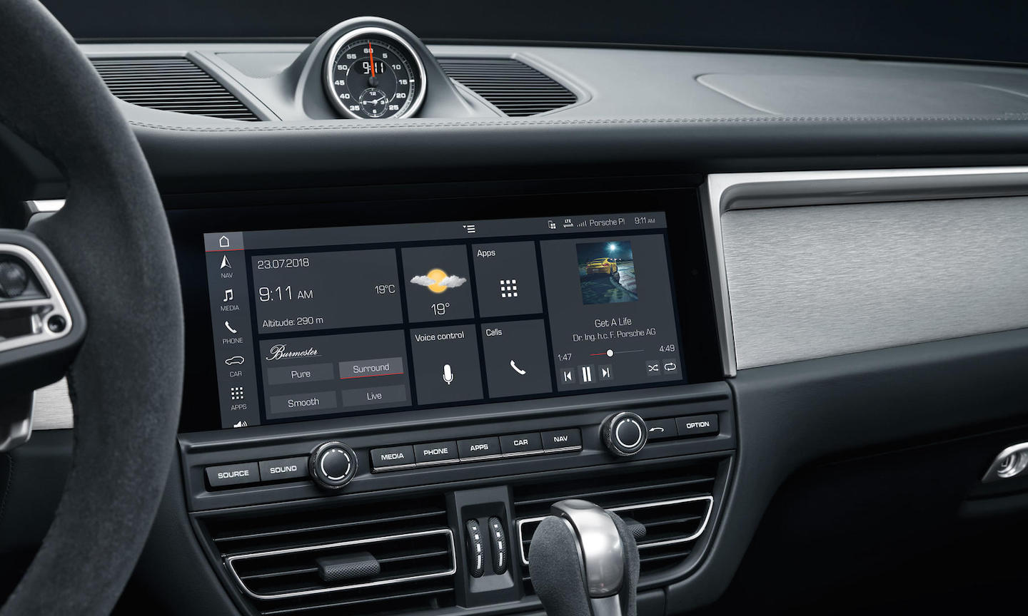 Porsche Panamera equipped with latest entertainment technology including Apple CarPlay.
