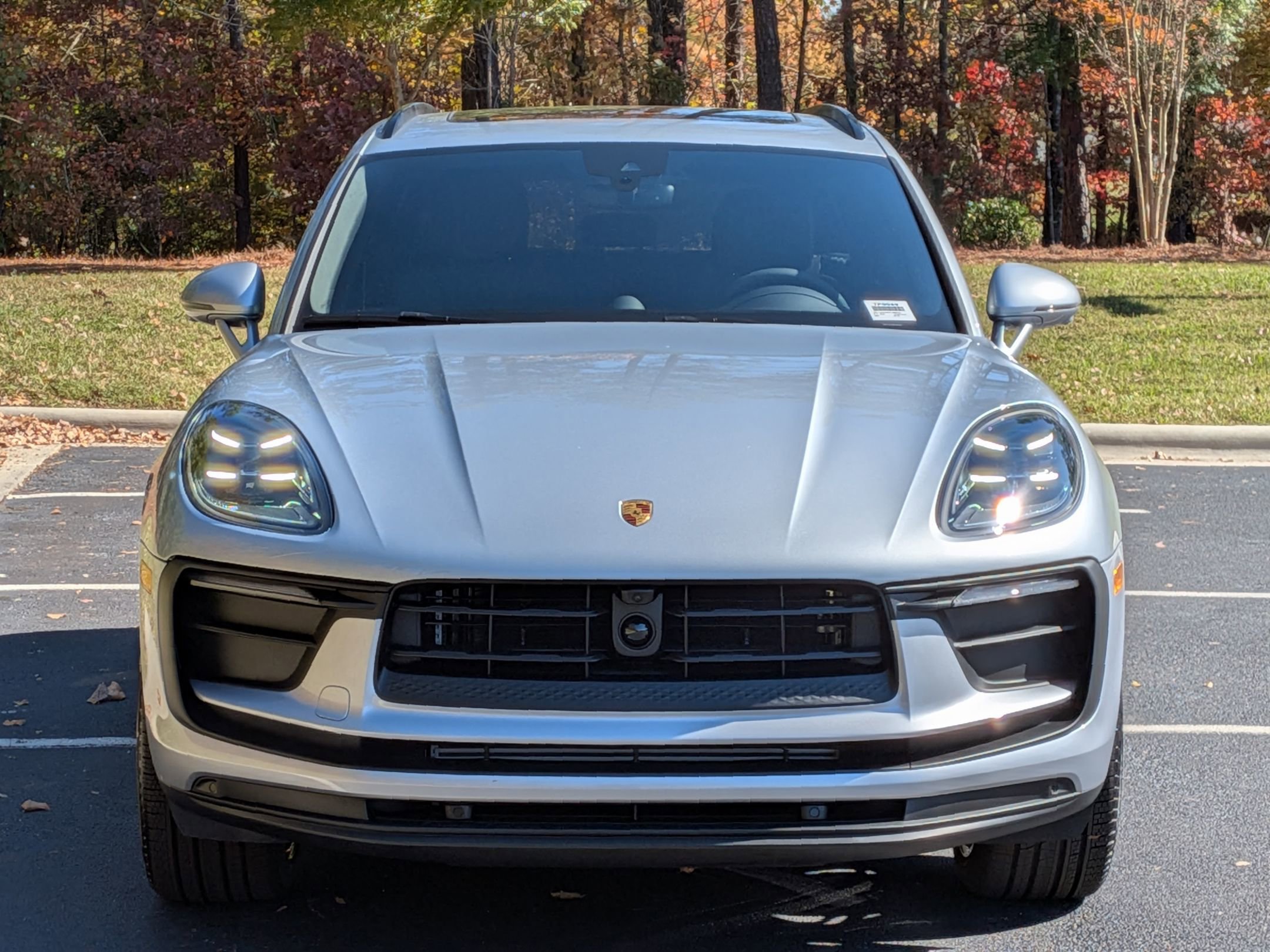 2026 Porsche Macan T - Photo 34