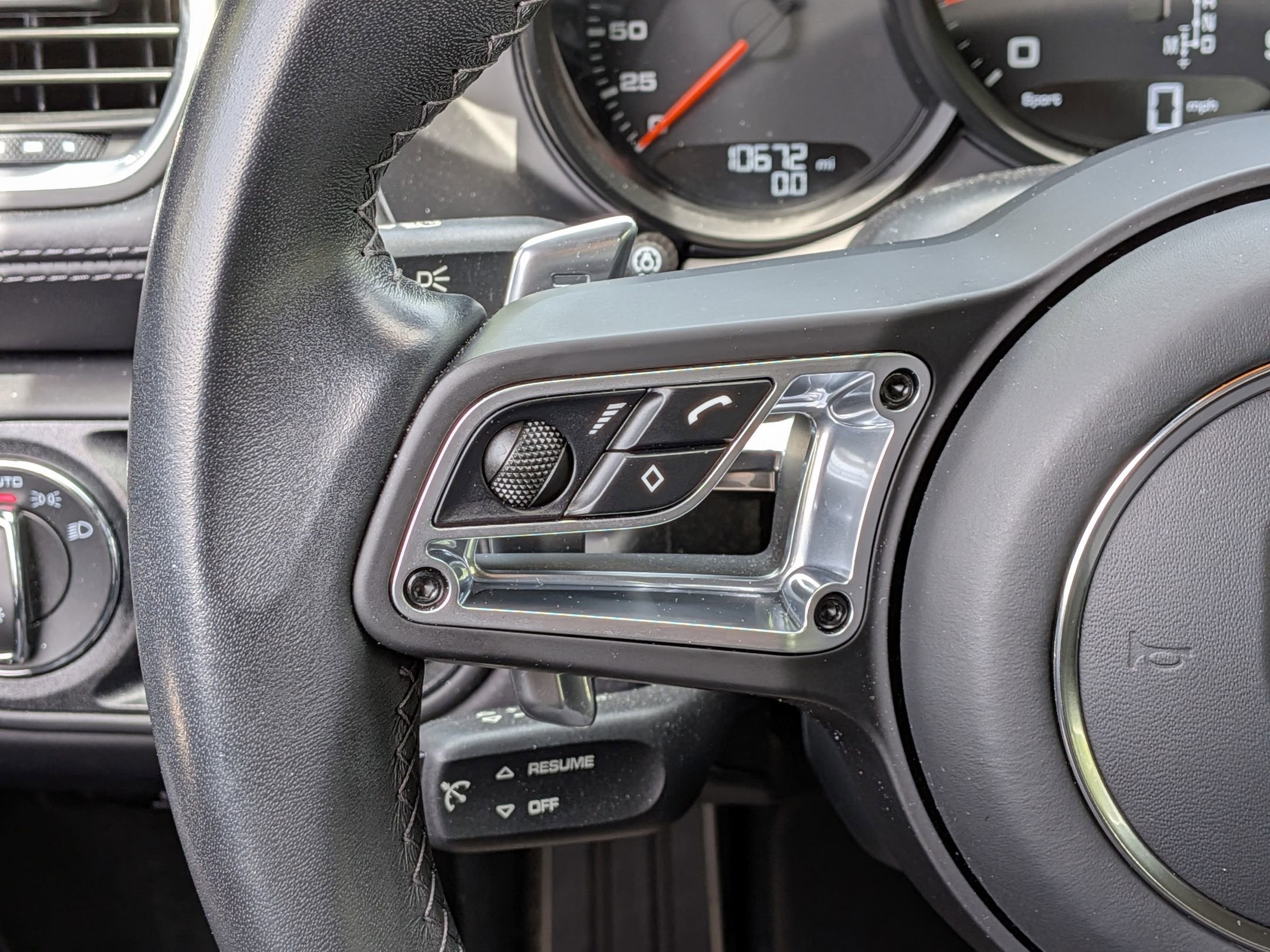 2023 Porsche 718 Cayman GTS 4.0 photo 3