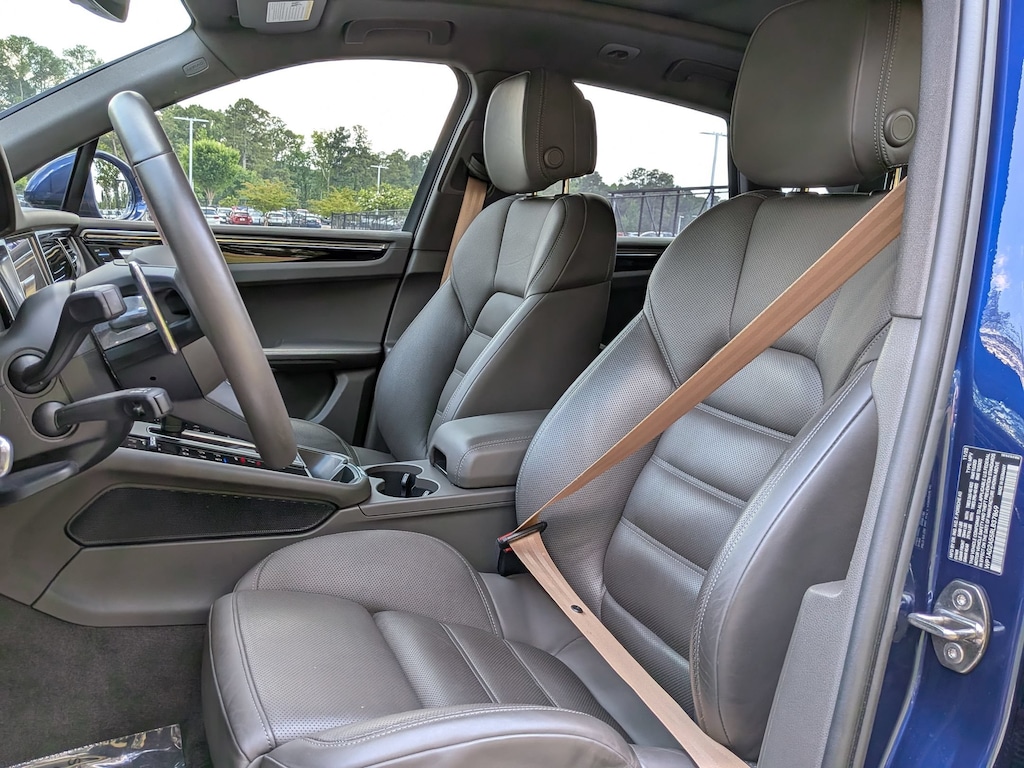 Certified 2024 Porsche Macan S SUV