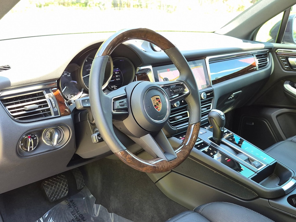 Certified 2026 Porsche Macan SUV