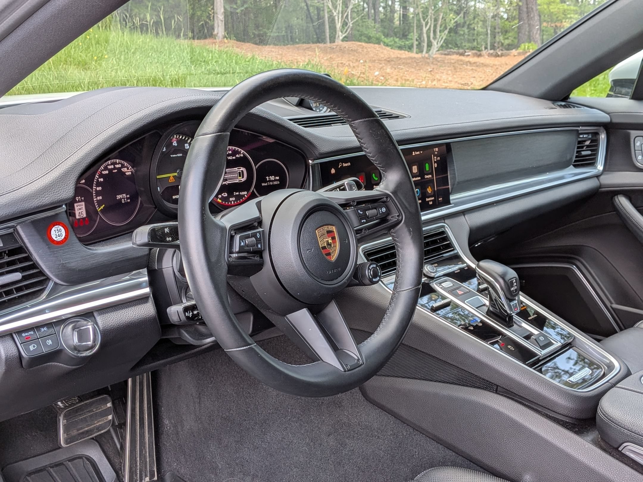 Porsche Panamera 4 E-Hybrid Platinum Edition