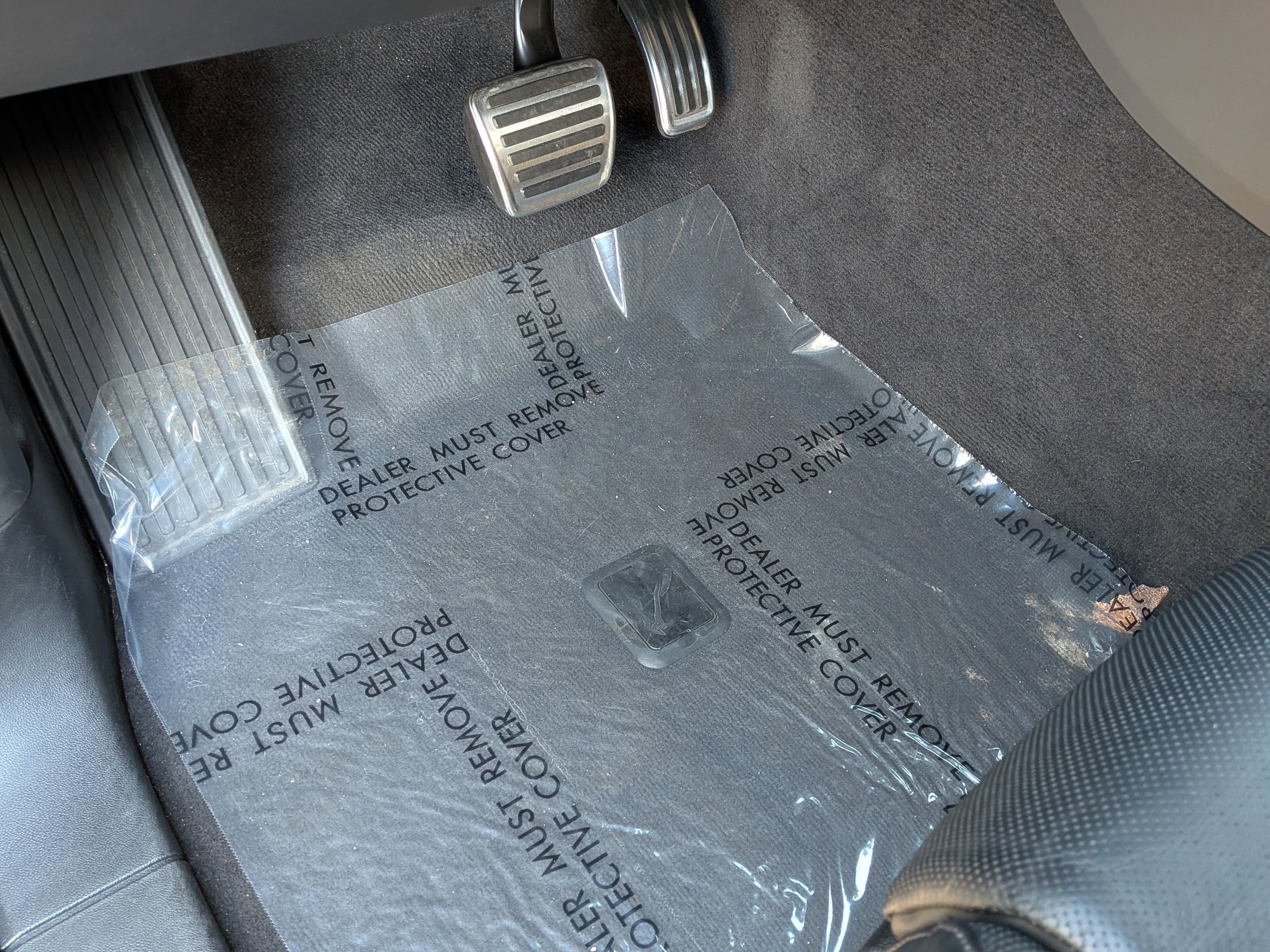 2025 Porsche Cayenne E-Hybrid photo 6