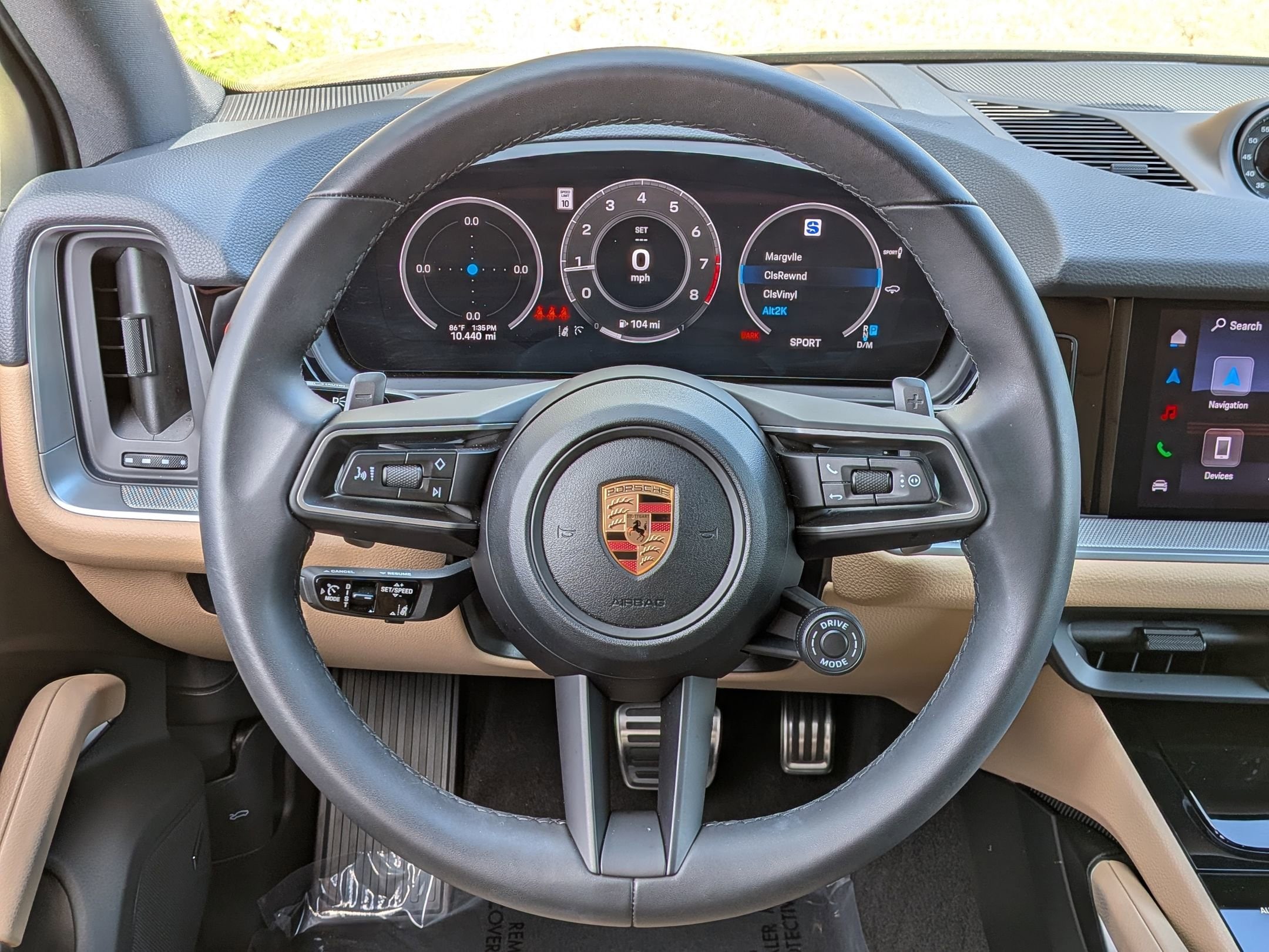 2026 Porsche Cayenne S photo 3