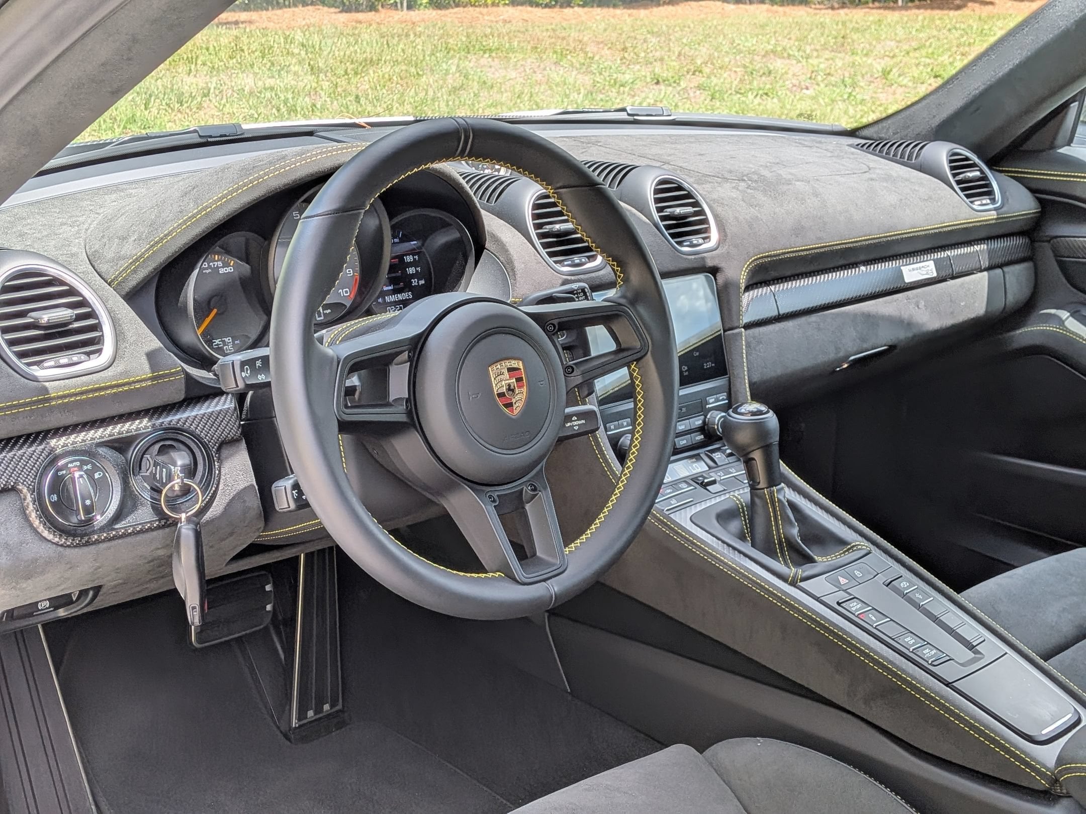 Porsche 718 Spyder RS