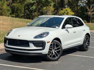 2024 Porsche Macan SUV