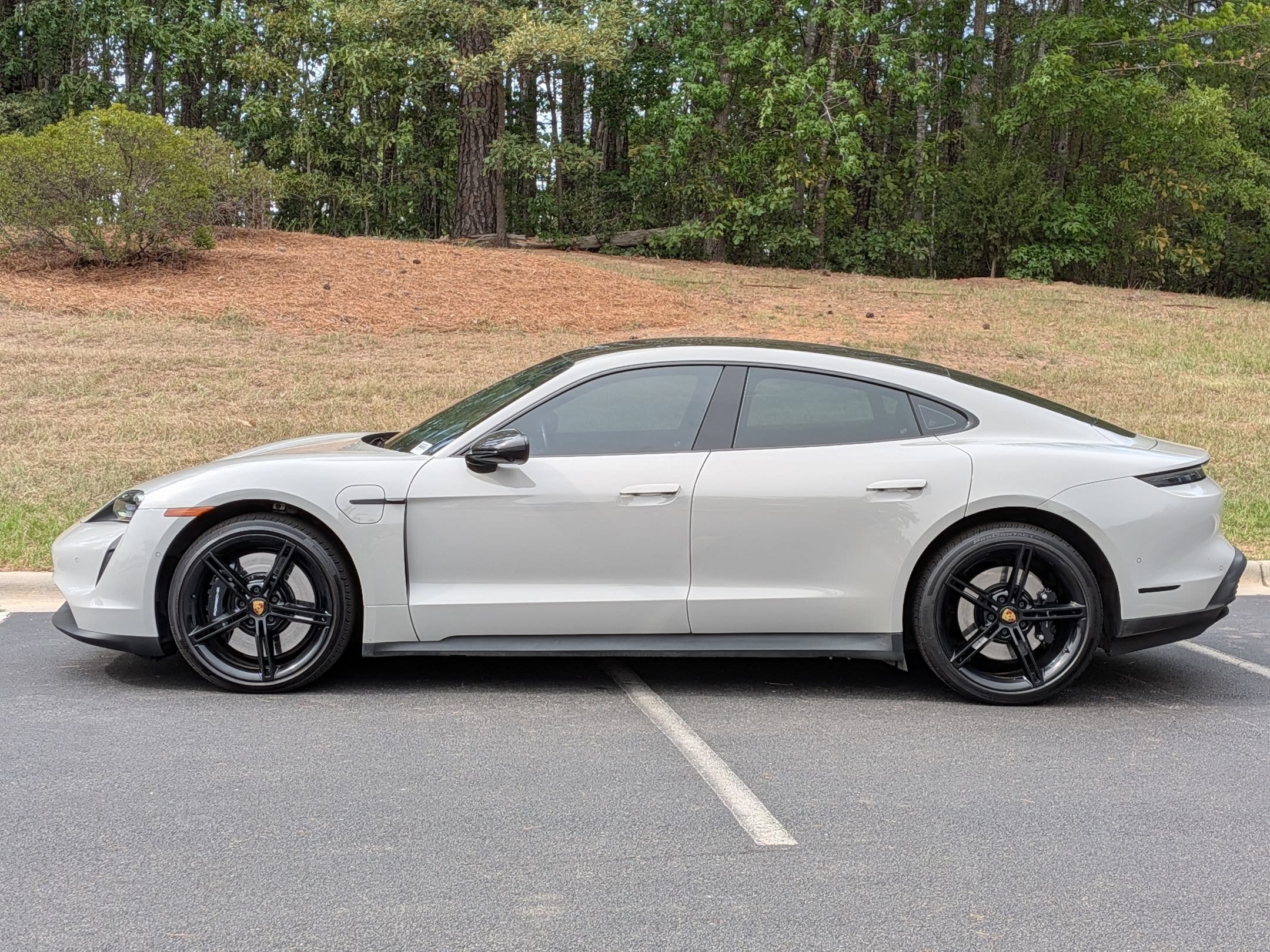 Porsche Taycan 4S