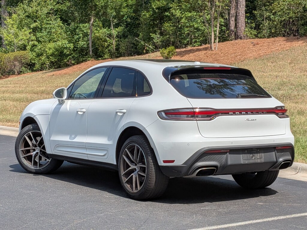 Certified 2024 Porsche Macan SUV
