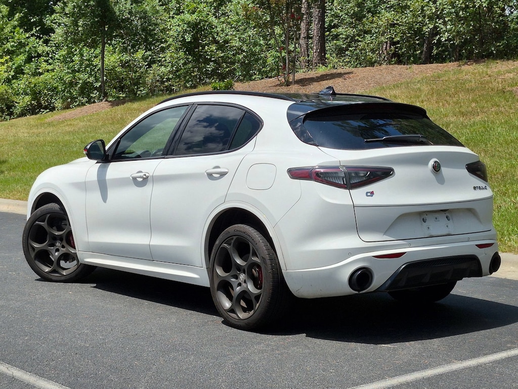Used 2025 Alfa Romeo Stelvio Special Edition SUV