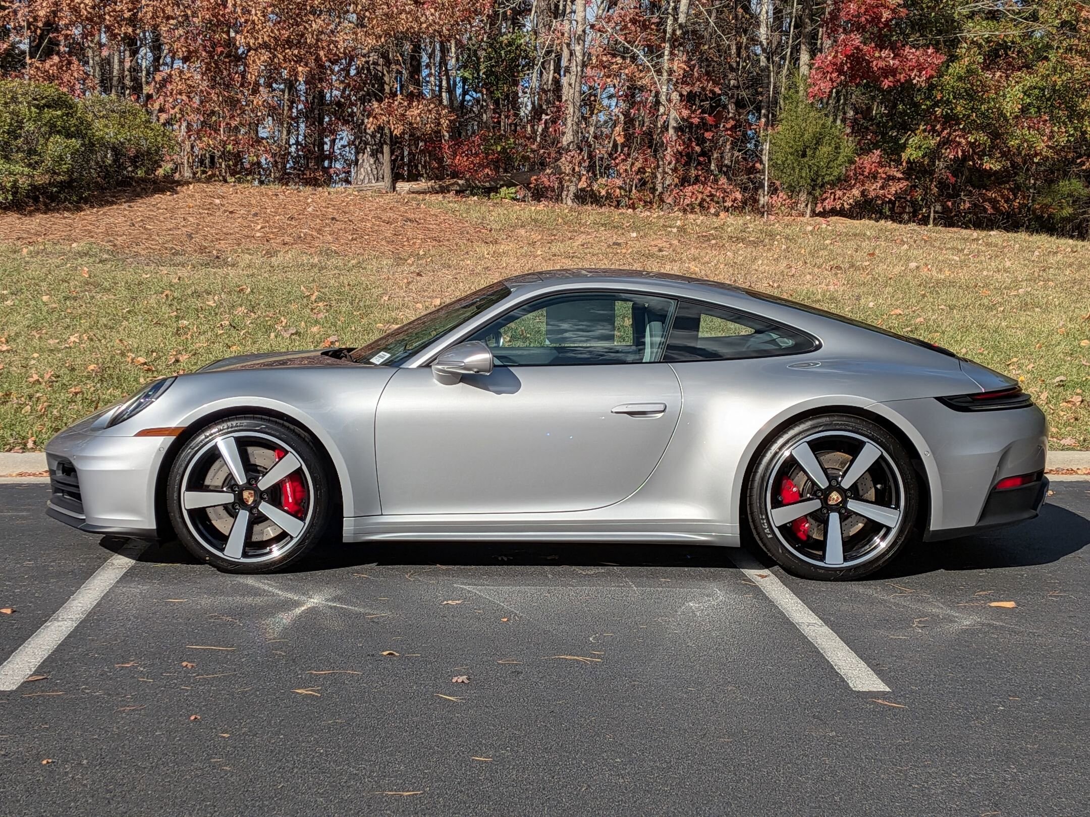 2026 Porsche 911 4S Coupe photo 2