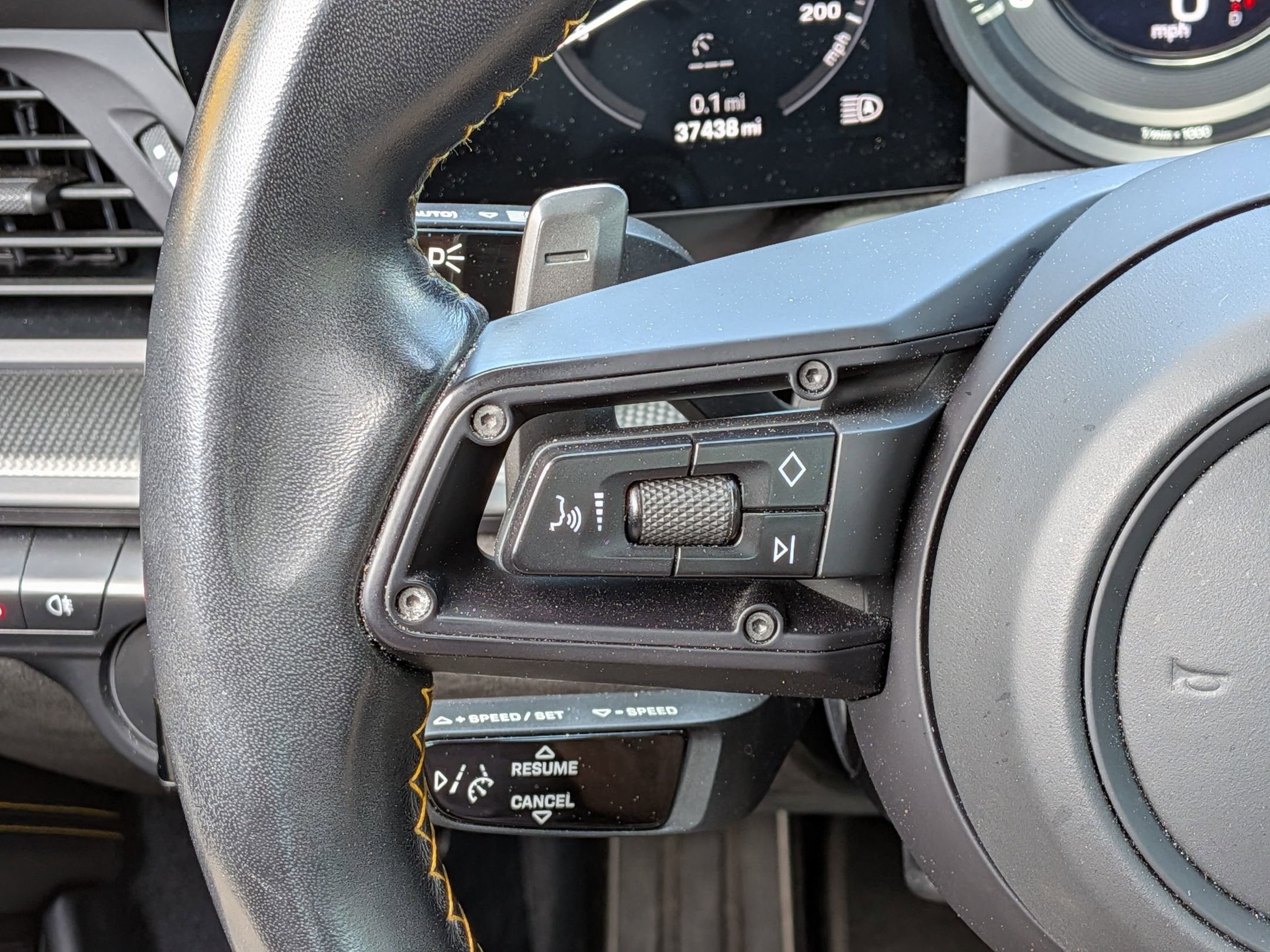 2023 Porsche 911 Carrera GTS photo 3