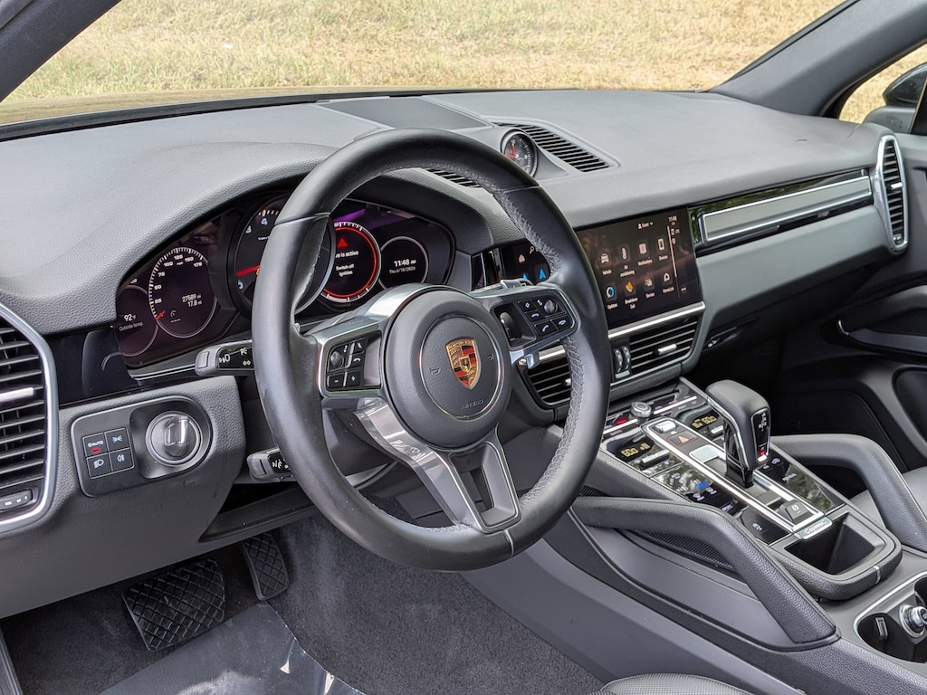 Certified 2022 Porsche Cayenne Platinum Edition SUV