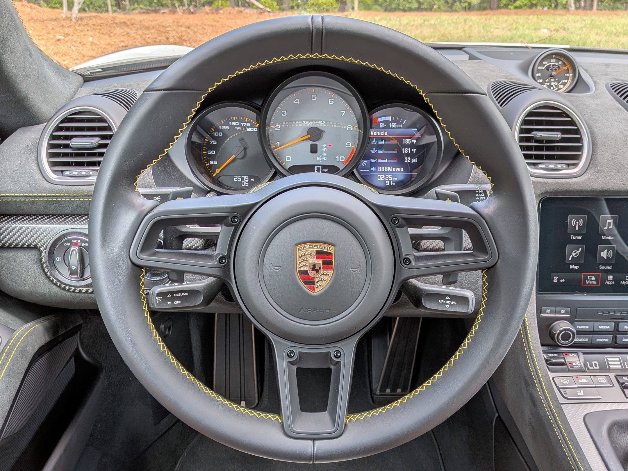 Porsche 718 Spyder RS