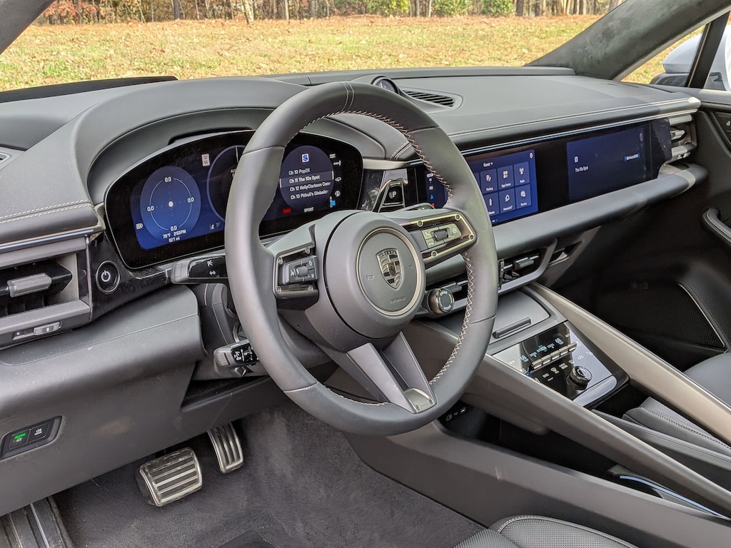 Certified 2025 Porsche Macan Electric Turbo SUV