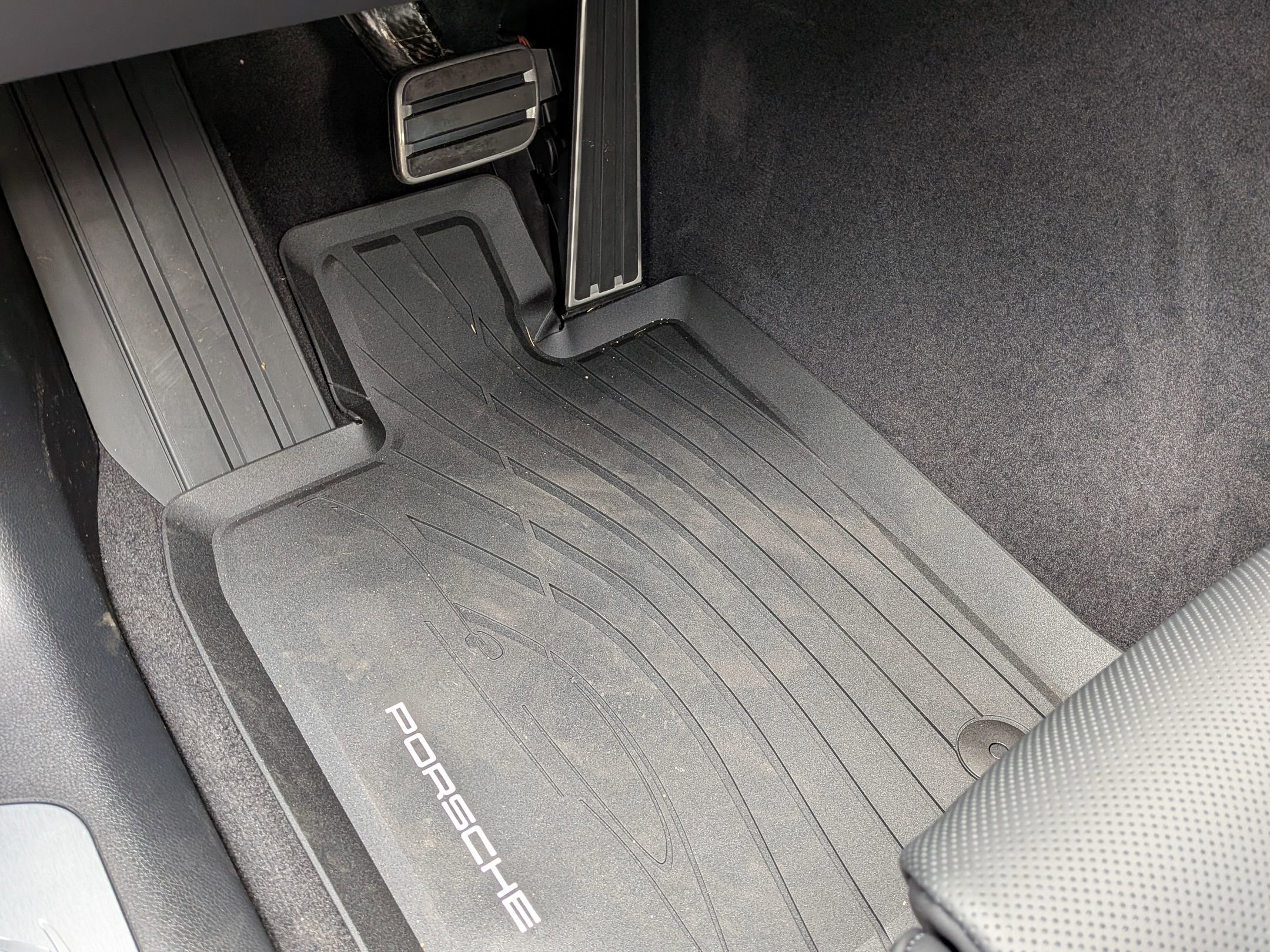 Porsche Panamera 4