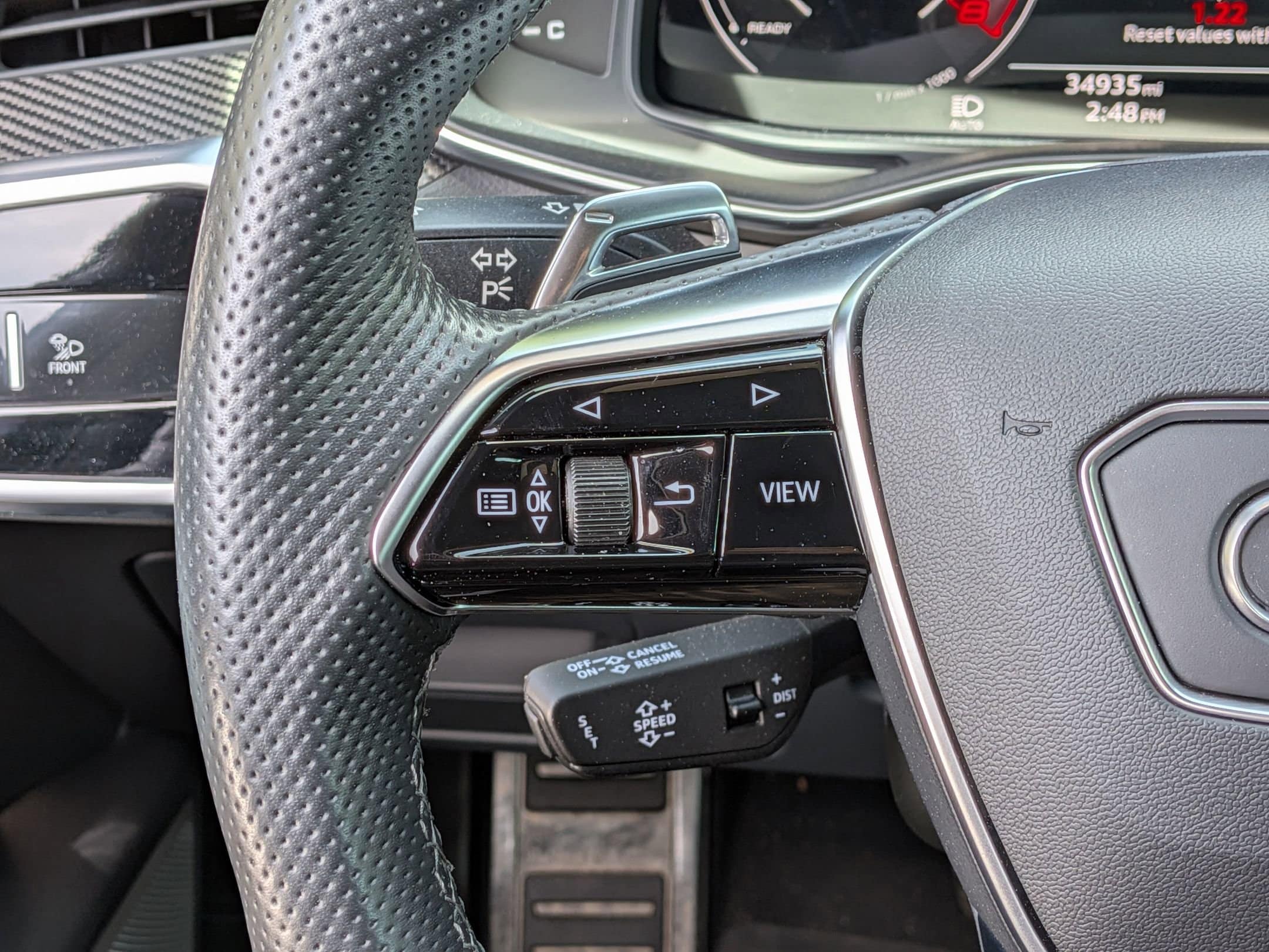 2021 Audi RS 6 Avant photo 6