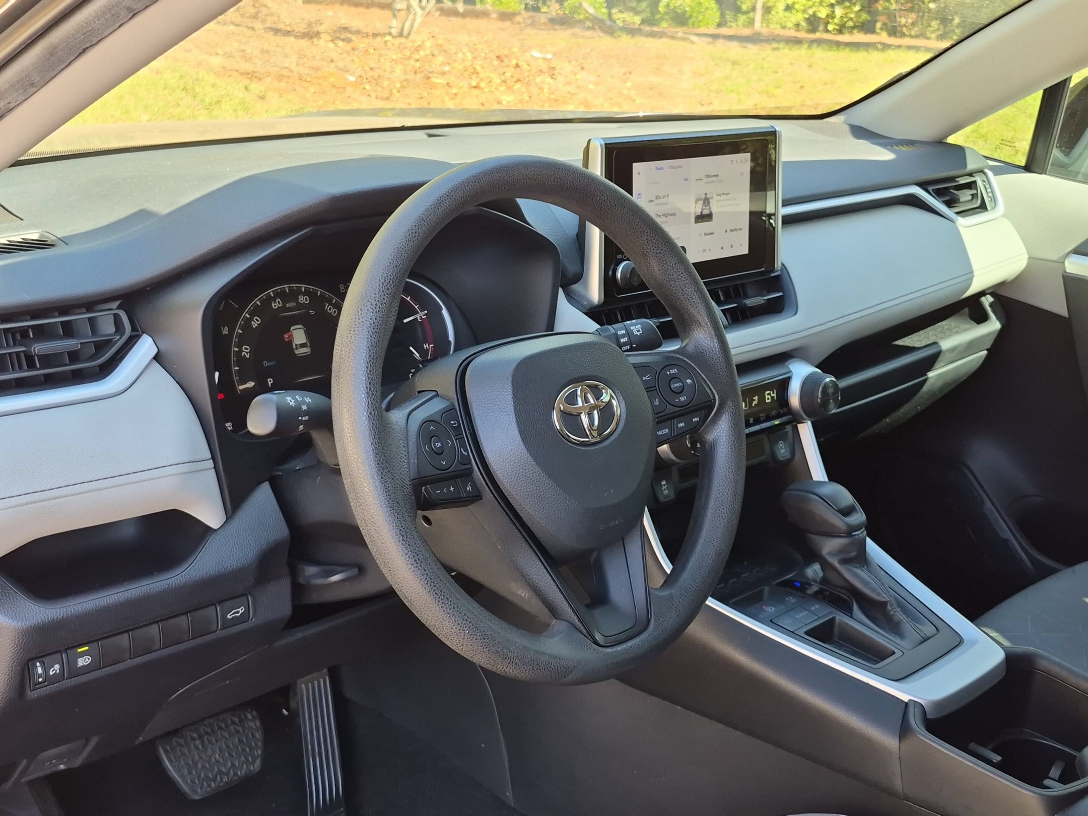 Used 2024 Toyota RAV4 XLE SUV