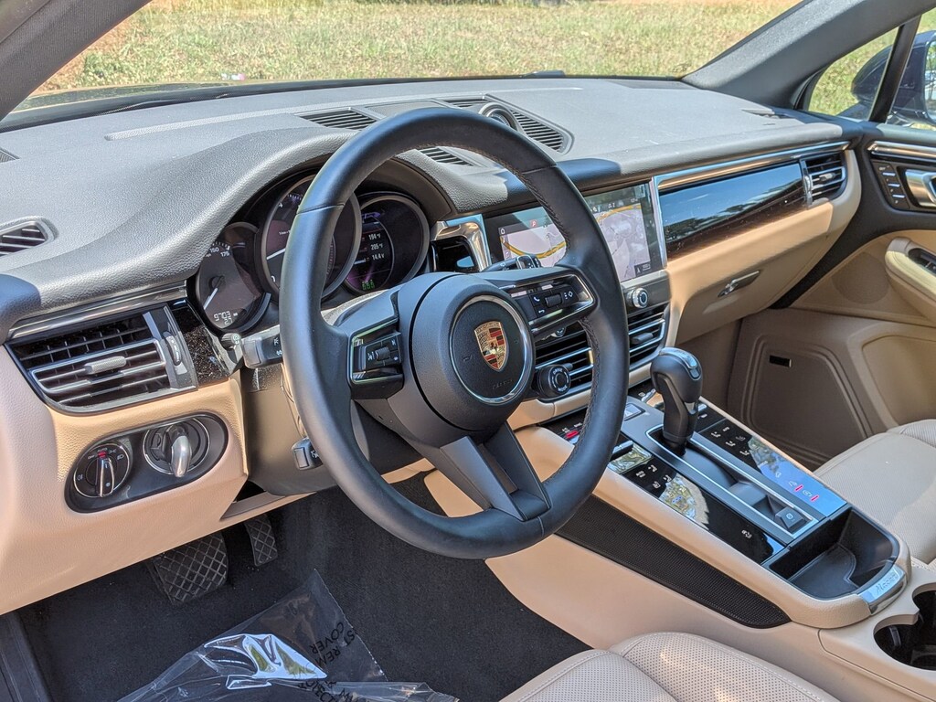 Certified 2025 Porsche Macan SUV