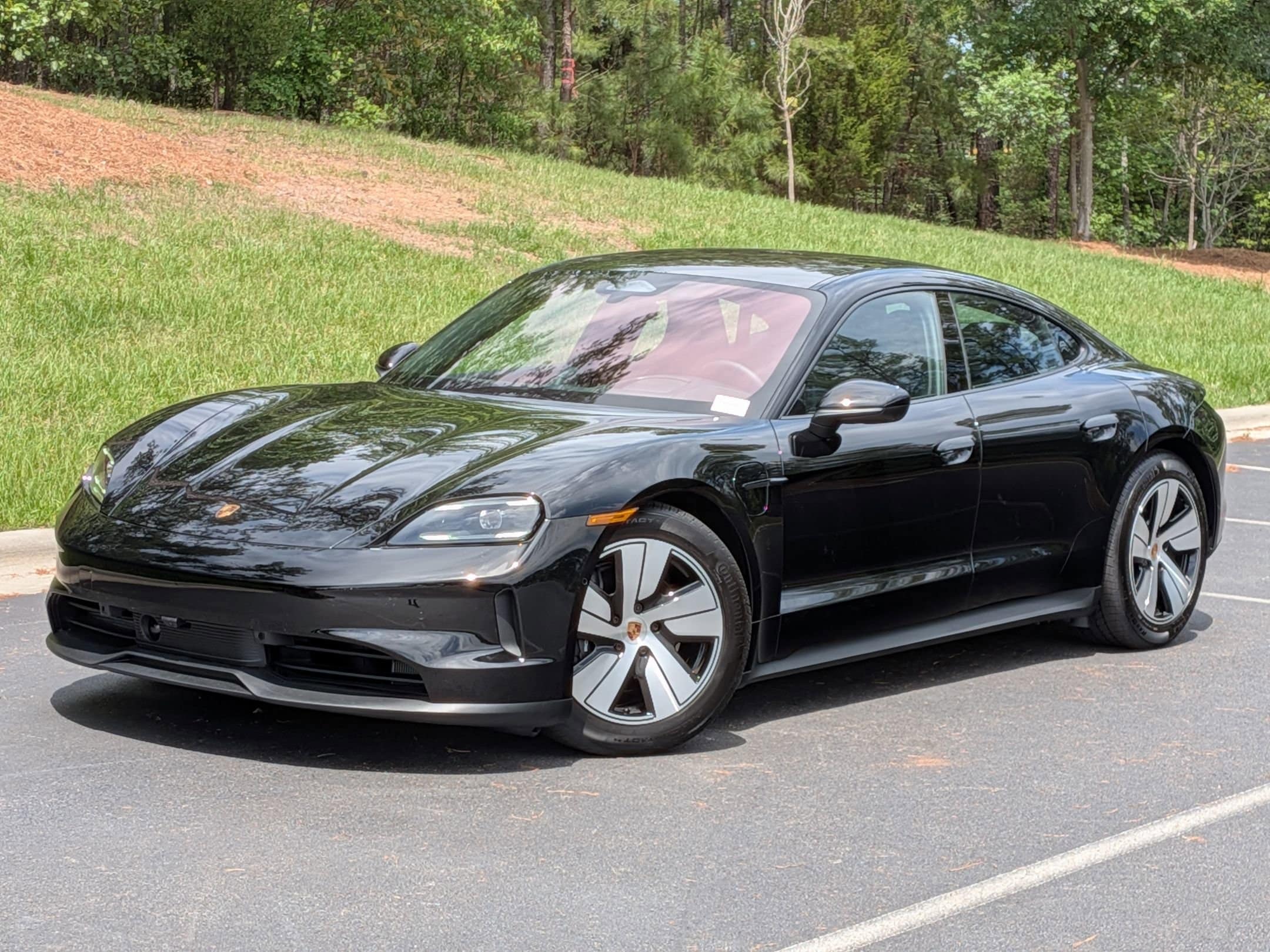 Porsche Taycan 4
