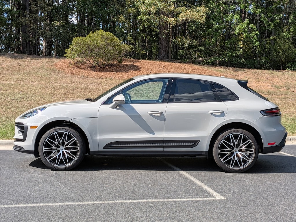 Certified 2024 Porsche Macan SUV