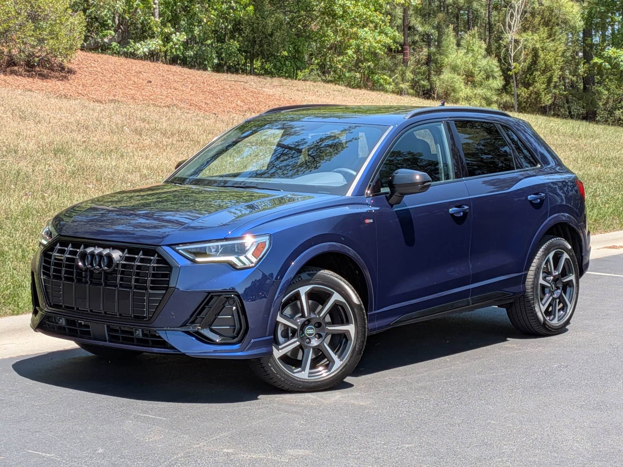 2025 Audi Q3 45 TFSI S Line Premium Plus quattro's photo