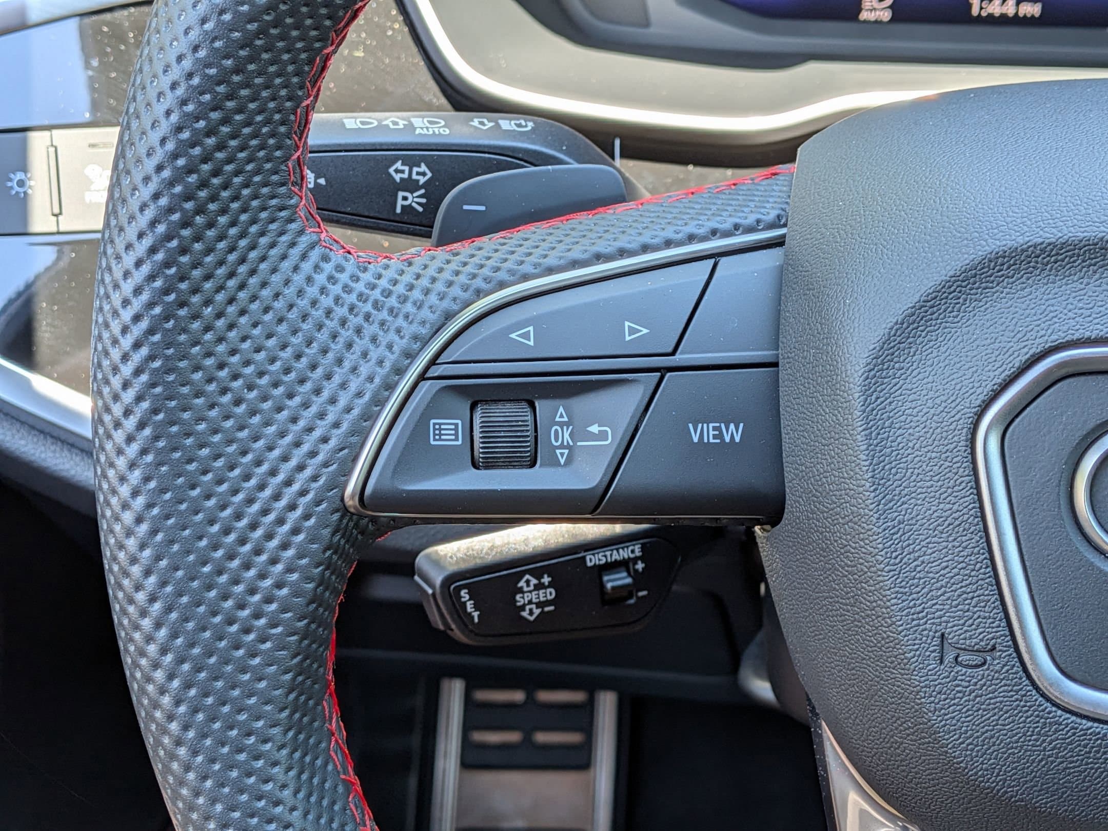 2025 Audi Q3 S line Premium Plus photo 3