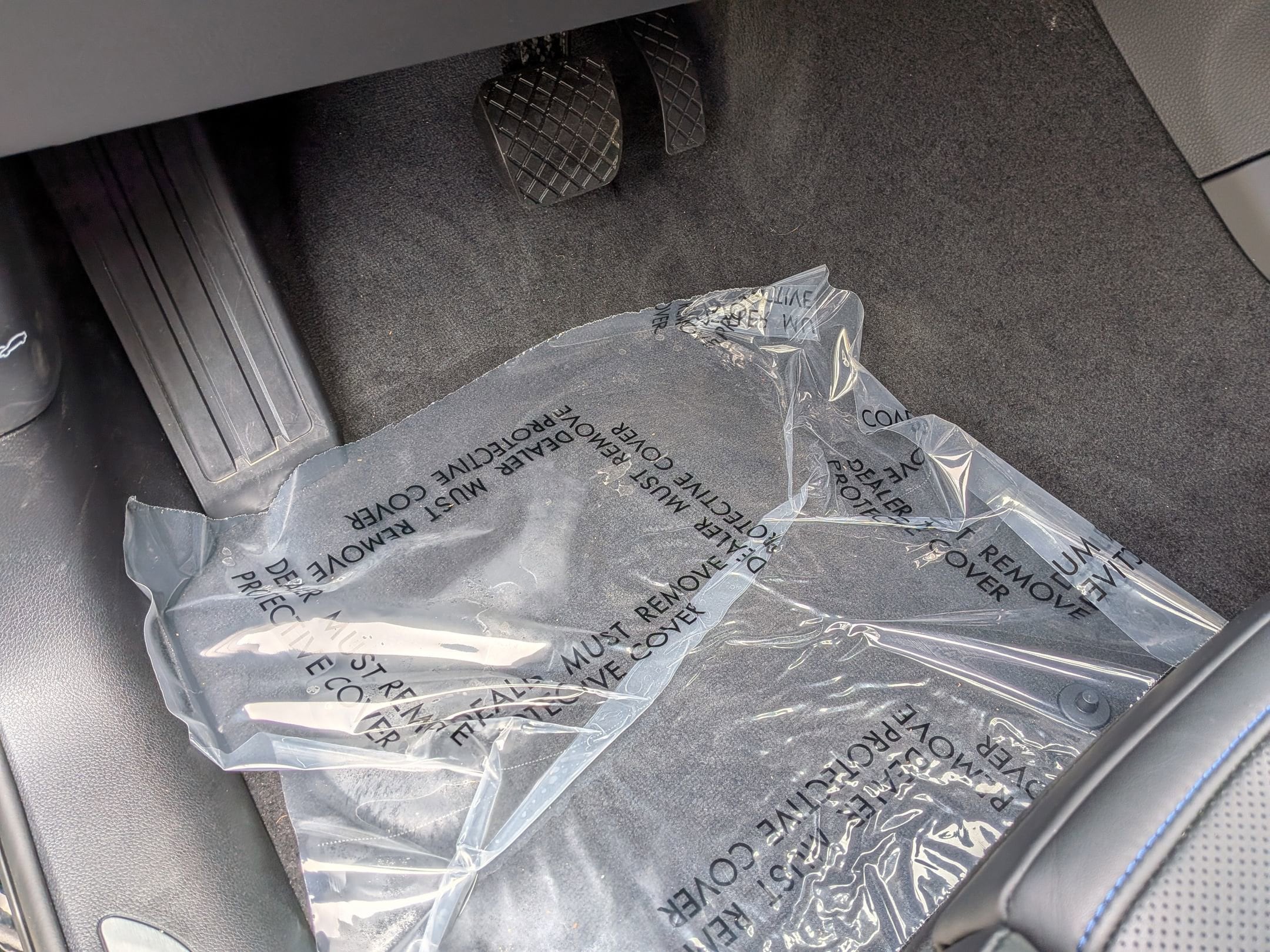 2026 Porsche Macan S photo 6