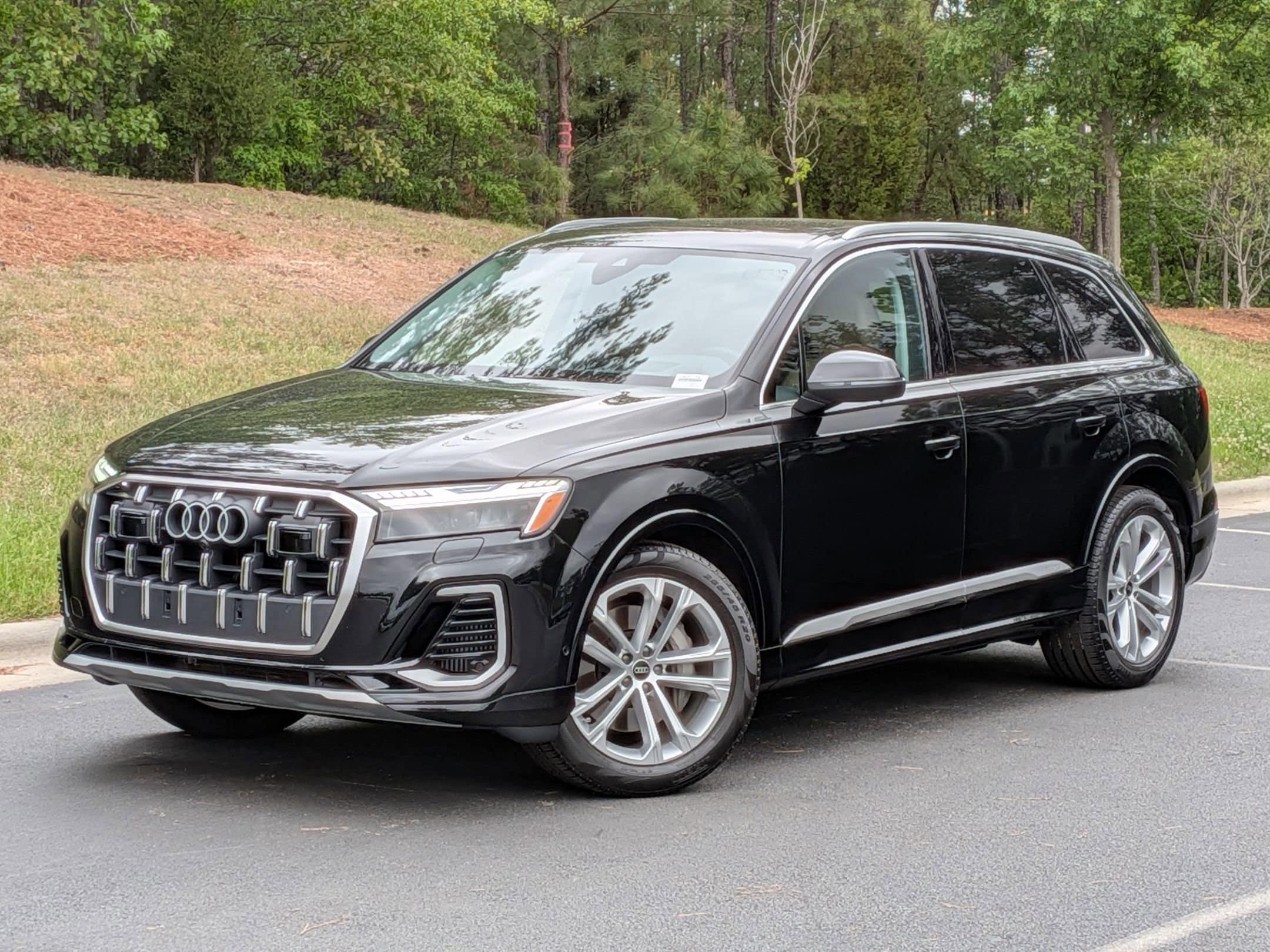 2025 Audi Q7 55 Prestige quattro Tiptronic's photo