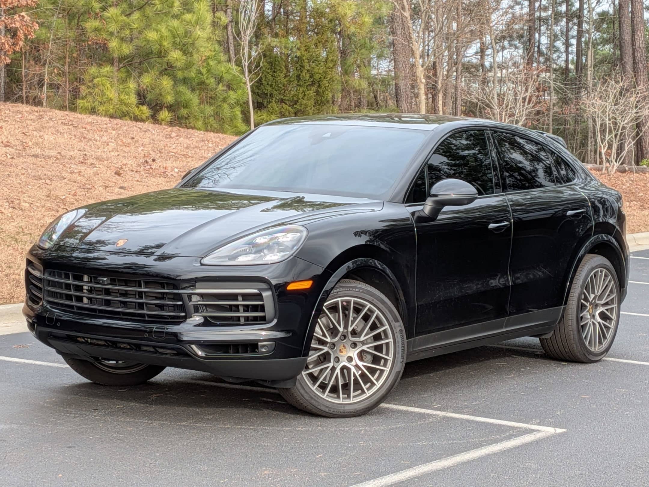 2022 Porsche Cayenne Coup S's photo