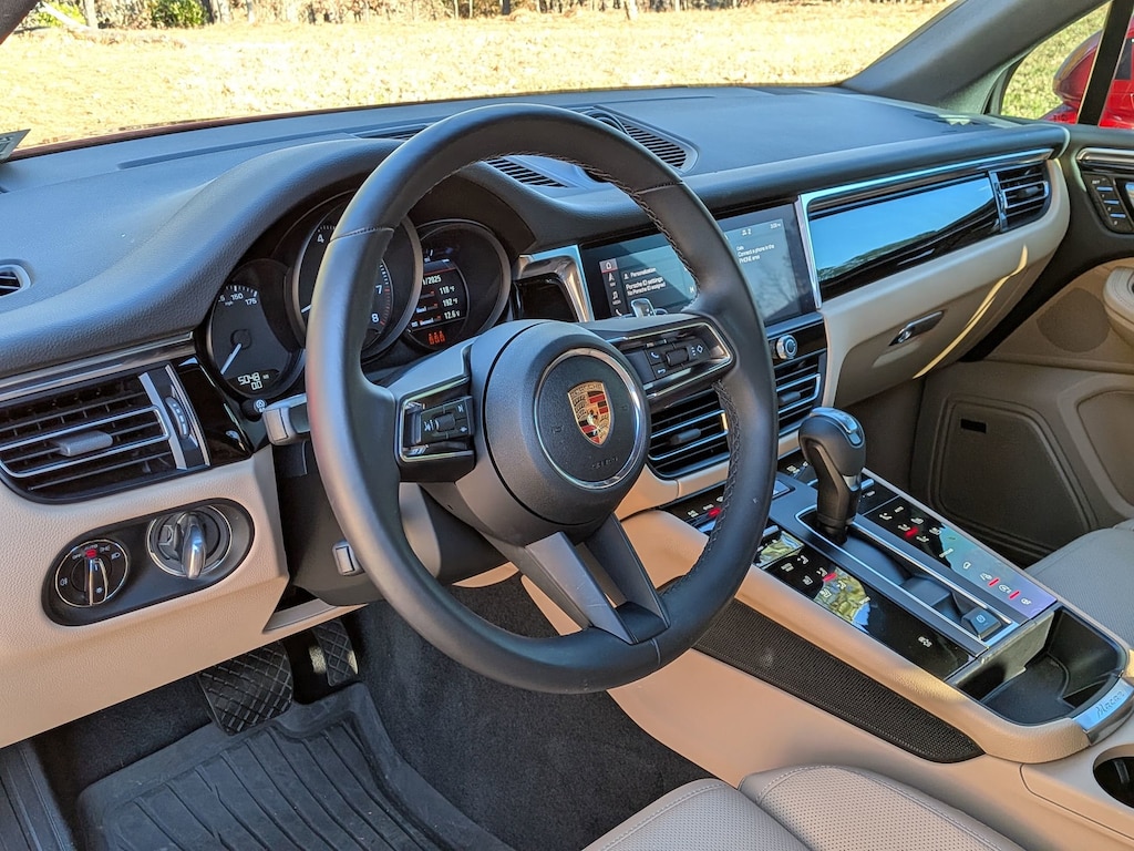 Certified 2025 Porsche Macan SUV