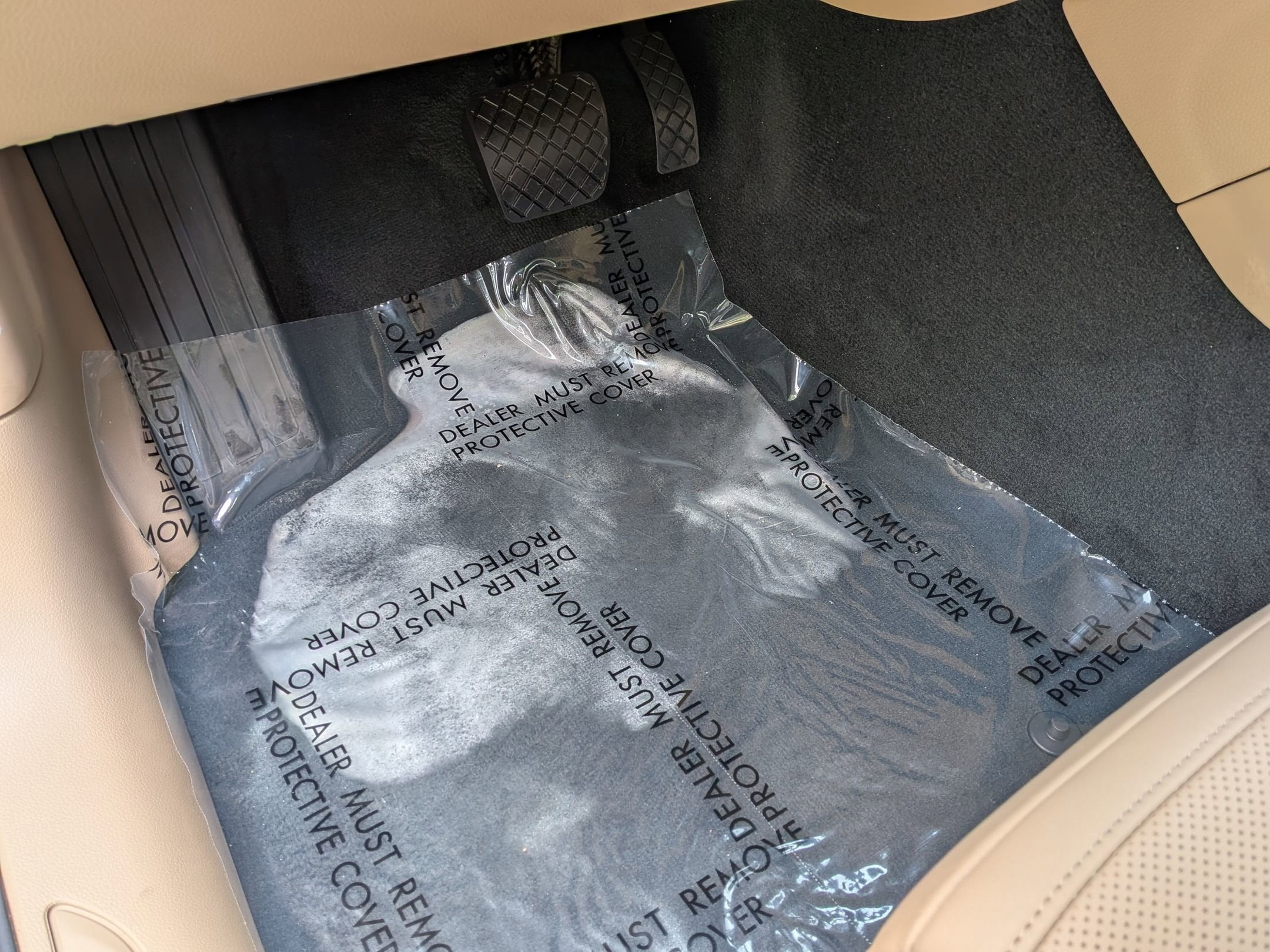 2025 Porsche Macan photo 6