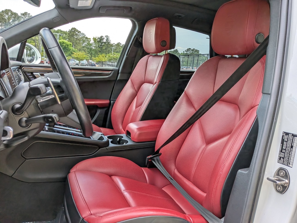 Certified 2024 Porsche Macan S SUV